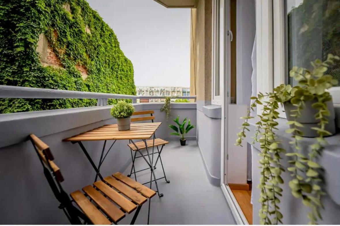 Apartament Fluidity - Refined 2br Retreat In Center